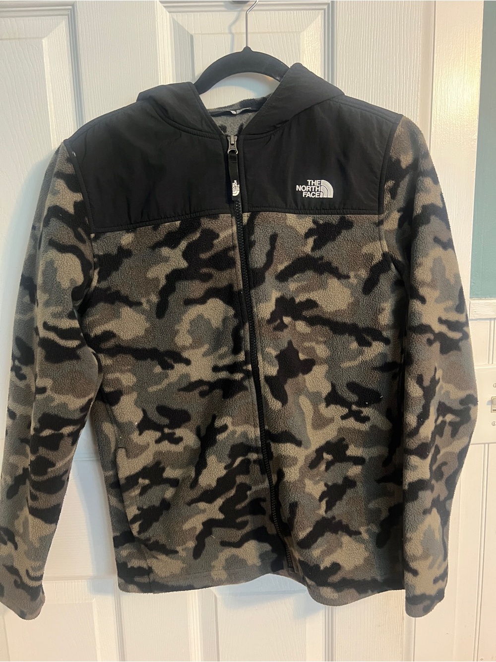 The North Face Kids Camo Fleece Jacket - Black & Olive Green